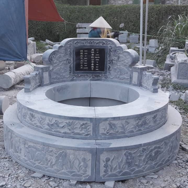 Mẫu mộ đá tròn chuẩn phong thuỷ thanh lịch, nhẹ nhàng 